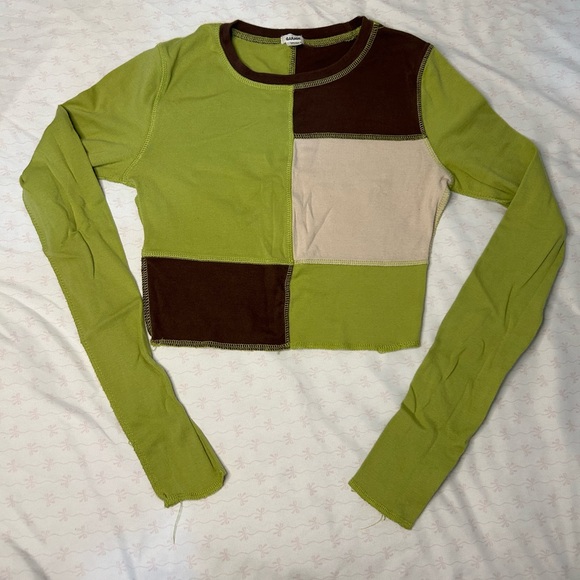 2 garage cropped tops :) - Picture 2 of 5